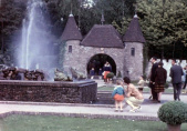<a href="/lemma/Prinsenpoort" title="Prinsenpoort">Prinsenpoort</a> aan het <a href="/lemma/Herautenplein" title="Herautenplein">Herautenplein</a> in <a href="/lemma/1962" title="1962">1962</a>