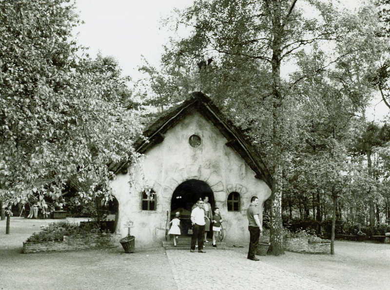 Bestand:Sprookjesmuseum1963.jpg