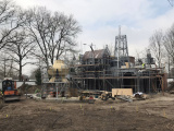 Timmerwerk aan de toren van De Zes Zwanen - Foto: Nicky Steenkist (gebruikt met toestemming)