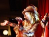 Netty Netnie (of was het nou toch Kathy Kruiwagen?) uit de show <a href="/lemma/Theaterrestaurant_(dinnershow)" title="Theaterrestaurant (dinnershow)">Theaterrestaurant</a>.