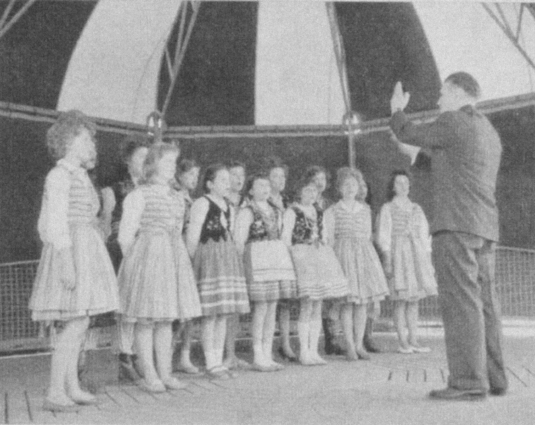 Bestand:Poolsekinderen-kiosk-1961.jpg