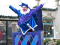 Foto van het winterse entertainment <a href="/lemma/Kiekeboe" title="Kiekeboe">Kiekeboe</a> in 2009. Bron: Eftepedia via Maxim De Donder