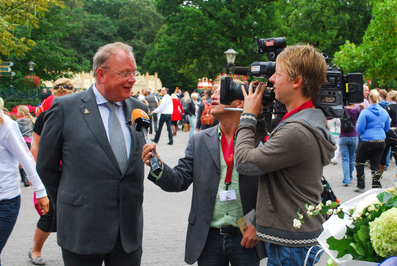 Bestand:BartdeBoermiljoenstebezoeker2009.jpg