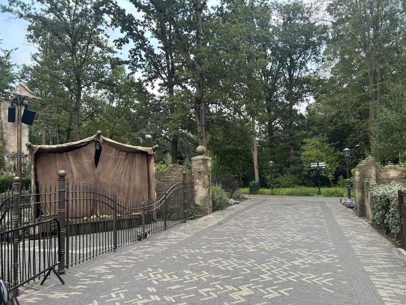 Bestand:Abbysquare-2.jpeg