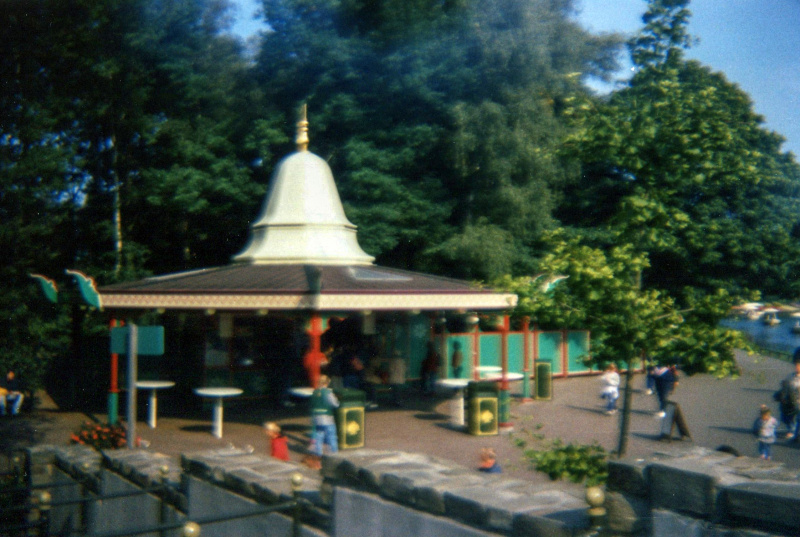 Bestand:Tokopagode1999.jpg