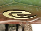 <a href="/lemma/Efteling-E" title="Efteling-E">Efteling-E</a> op de neus van de karretjes van de <a href="/lemma/Python" title="Python">Python</a>.