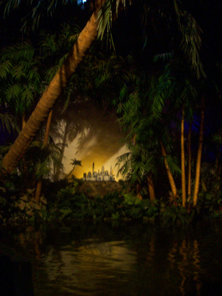 Bestand:Fatamorgana-jungle-paleis-jan2009.jpg