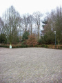 Lege hoek tussen <a href="/lemma/Droomvlucht" title="Droomvlucht">Droomvlucht</a> en <a href="/lemma/Villa_Volta" title="Villa Volta">Villa Volta</a> in aan het <a href="/lemma/Ton_van_de_Venplein" title="Ton van de Venplein">Ton van de Venplein</a> en omliggende delen, december <a href="/lemma/2008" title="2008">2008</a>