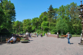 De <a href="/lemma/Brink" title="Brink">Brink</a> en de brug naar de <a href="/lemma/Pardoes_Promenade" title="Pardoes Promenade">Pardoes Promenade</a>, mei <span class="redlink">2010</span>