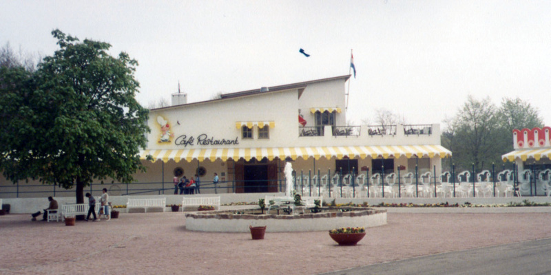 Bestand:Caferestaurant1984.jpg