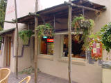 Uitgiftebalies Casa Caracol in 2002 - Foto: collectie WWCW