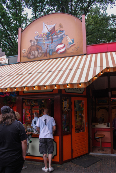 Bestand:Gamegallery-kassa-aug2010.jpg
