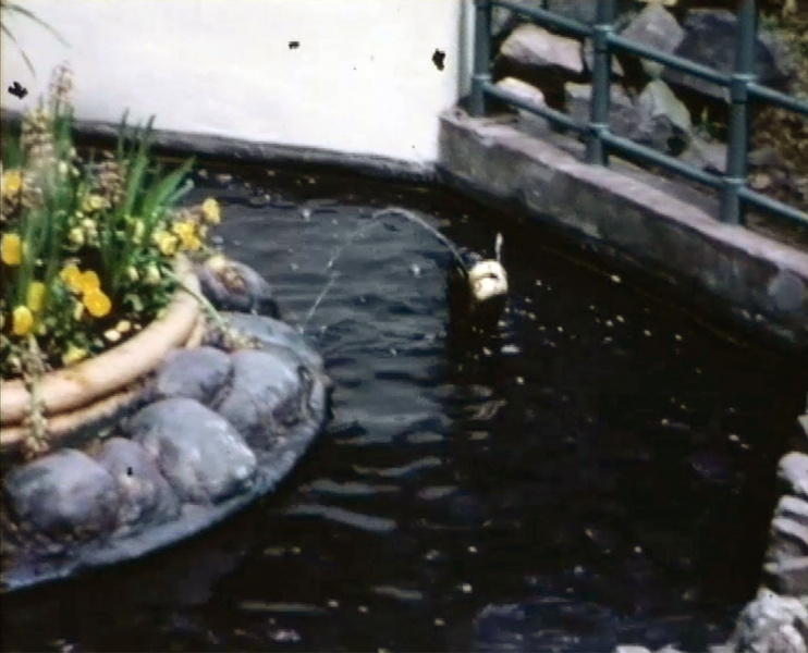 Bestand:Dansendedolfijnfiguur1970.jpg