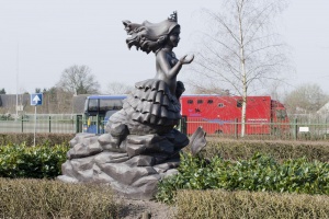 Parkeerplaats-zeemeermin, 2011.