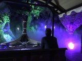 Darkride Merlin&#039;s Quest in parkdeel Avalon te Toverland in augustus 2018 - Scène in het indoor-darkridegedeelte - Foto: Eftepedia
