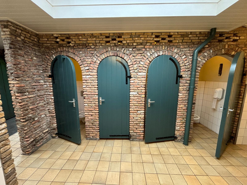 Bestand:Kleine-boodschap-interieur2.jpeg