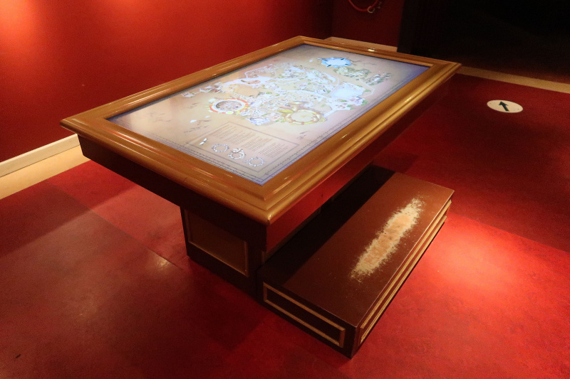 Bestand:Tovertafel 2020.jpg