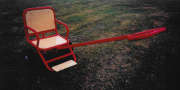 Productfoto uit brochure voor <a href="/lemma/Wandelwagenstalling" title="Wandelwagenstalling">wandelwagentje</a> zoals gebruikt in de Efteling van 1993 tot 2013.