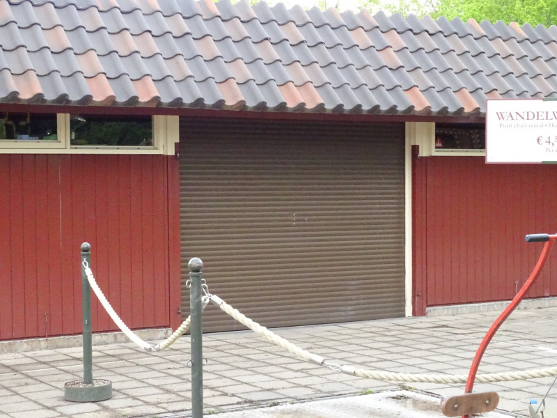 Bestand:Wandelwagenrolluik.jpg