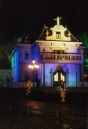 Avondverlichting van Villa Volta, kort na de opening in 1996