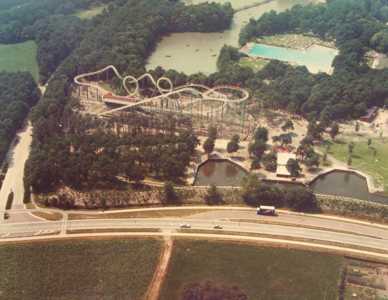 Bestand:Luchtfoto-1981.jpg
