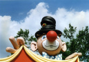 <a href="/lemma/Carnaval_Festival" title="Carnaval Festival">Carnaval Festival</a>-wachtrij in de jaren negentig