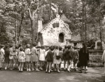 <a href="/lemma/Hans_en_Grietje" title="Hans en Grietje">Hans en Grietje</a> in 1955