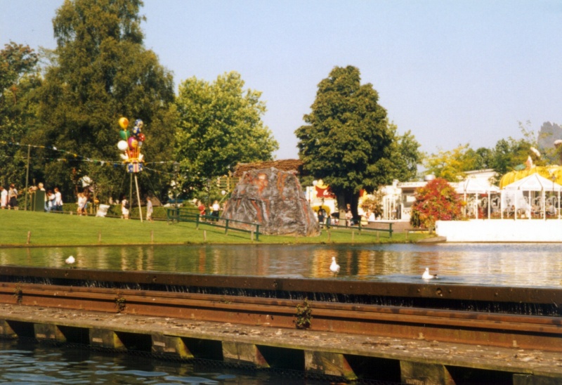 Bestand:Straattheaterdecor.jpg