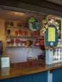 Interieur van de rechterzijde, pre-popcornbehang, van het <a href="/lemma/Seylend_Fregat" class="mw-redirect" title="Seylend Fregat">Seylend Fregat</a>, september <a href="/lemma/2008" title="2008">2008</a>