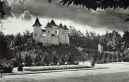 Het kasteel van <a href="/lemma/Doornroosje" title="Doornroosje">Doornroosje</a> kort na opening, gezien vanuit de oorspronkelijke <a href="/lemma/Siertuin" title="Siertuin">Siertuin</a>.