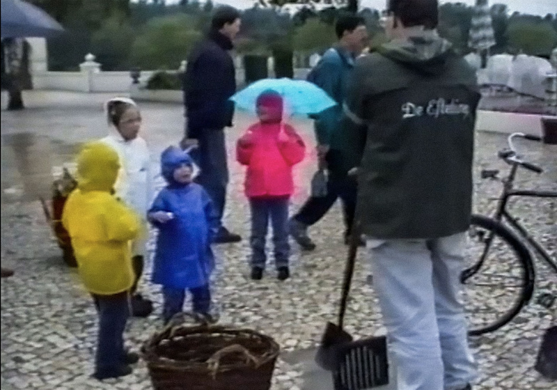 Bestand:Putje-legen-fatamorganaplein-1991.jpg