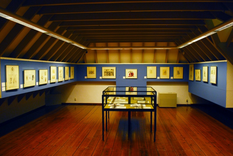 Bestand:Tontentoonstellingmei2010.jpg