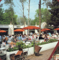 Terras van <a href="/lemma/Het_Witte_Paard" title="Het Witte Paard">Het Witte Paard</a>, omstreeks midden jaren tachtig