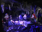 Vernieuwd interieur van de grot van Sneeuwwitje