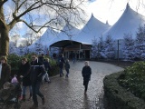 Ijspaleis december 2017 - entree tot de tent aan de Dubbele Laan - Foto: Eftepedia