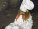 Slapende kokshulp bij <a href="/lemma/Doornroosje" title="Doornroosje">Doornroosje</a>, eind jaren zeventig