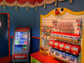 Interieur <a href="/lemma/Confetti!" title="Confetti!">Confetti!</a> 2019