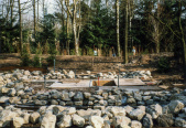 Bouw van <a href="/lemma/Klein_Duimpje_en_de_Reus" class="mw-redirect" title="Klein Duimpje en de Reus">Klein Duimpje en de Reus</a>, voor plaatsing van de reus, <a href="/lemma/1998" title="1998">1998</a>