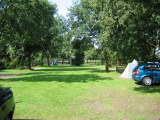 Kampeerveld <a href="/lemma/Bernehoeve" title="Bernehoeve">Bernehoeve</a>, 2006