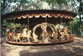 <a href="/lemma/Anton_Pieckcarrousel" title="Anton Pieckcarrousel">Anton Pieckcarrousel</a> sept 1998