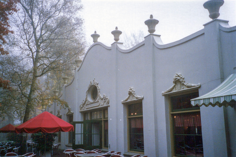 Bestand:Wittepaardgevel1999.jpg
