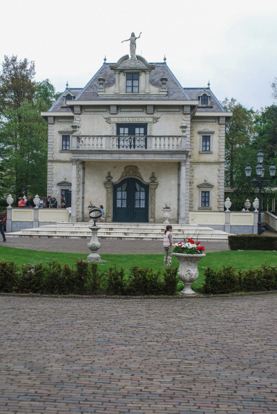 Bestand:Villavolta-april09.jpg