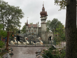 Aanzicht op het gebied en slot van De Zes Zwanen in september 2019 - Foto: Eftepedia