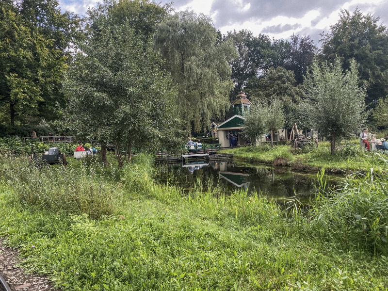 Bestand:Kinderspoor-eerstebocht-stationszicht-2023.jpg