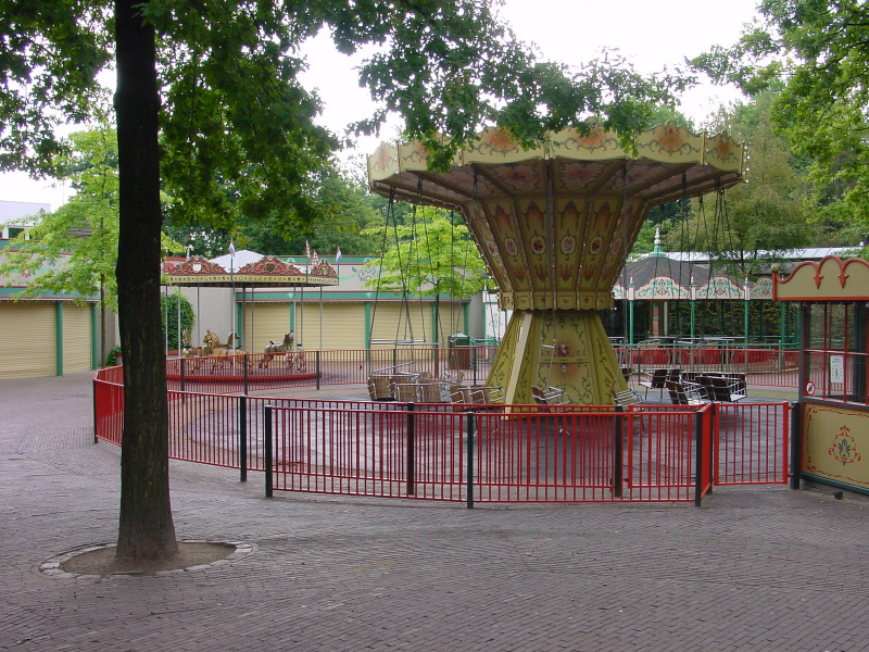 Bestand:Grote zweef 2002.jpg