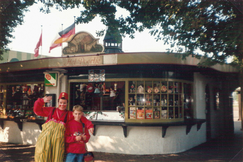 Bestand:Poortje1995.jpg