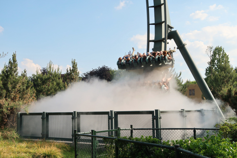 Bestand:Baron 1898 Mist Tunnel.jpg
