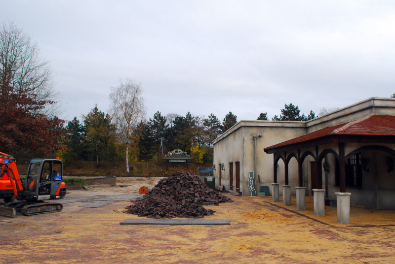 Bestand:Stationruigrijk2009.jpg