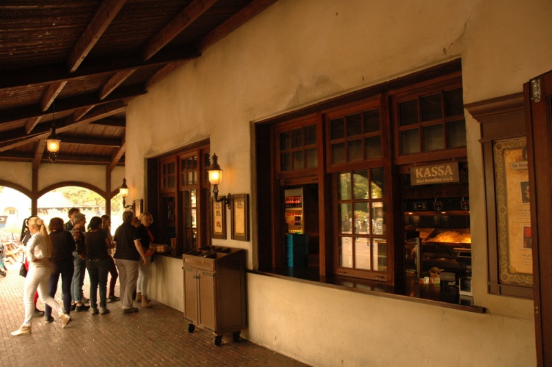 Bestand:Oosthoma3.jpg