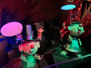 Bordendraaiers in de China-scène <a href="/lemma/Carnaval_Festival" title="Carnaval Festival">Carnaval Festival</a>, 2025
